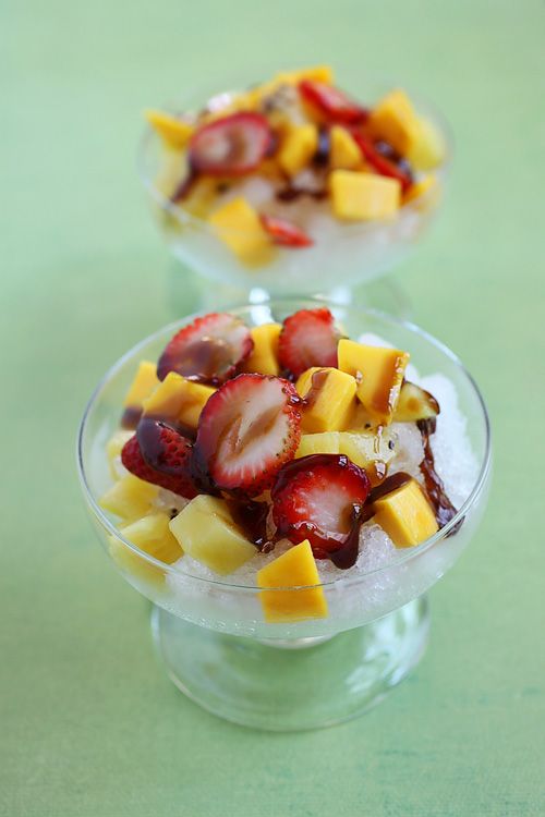 Taiwanese Shaved Ice with Fruits – Here is the Taiwanese shaved ice with fresh fruits recipe in my cookbook “Easy Chinese Recipes.” | rasamalaysia.com