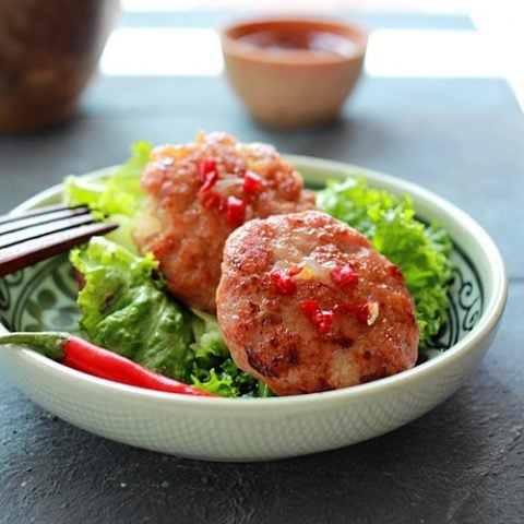 Chicken Sausage Lettuce Wraps