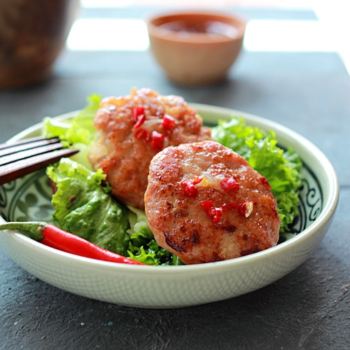 Chicken Sausage Lettuce Wraps