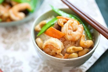 cashew shrimp rice cafe