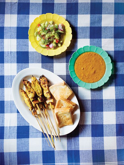 Muu Sateh (Thai Pork Satay). This recipe is from the famous chef Andy Ricker of Pok Pok fame. | rasamalaysia.com