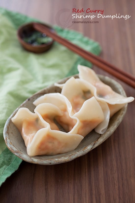 Easy homemade Red Curry Shrimp Dumplings Recipe.