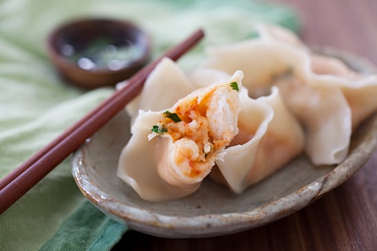 Easy and healthy steamed Chinese Red Curry Shrimp Dumplings ready to serve.