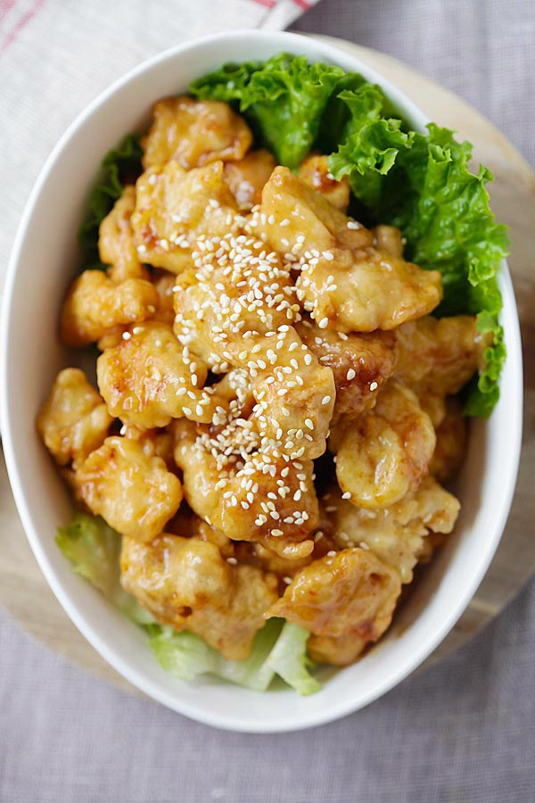 Easy and quick Asian crispy chicken dish with honey lemon sauce.