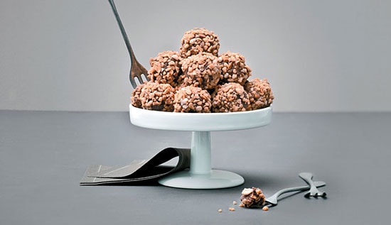 Easy Nutella Truffles on a dessert dish.