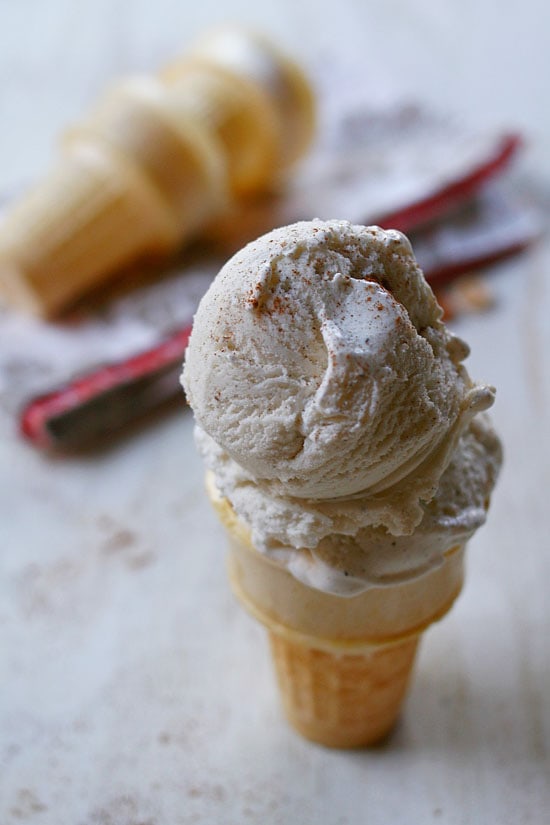 Easy and healthy homemade cinnamon bun ice cream in a cone.