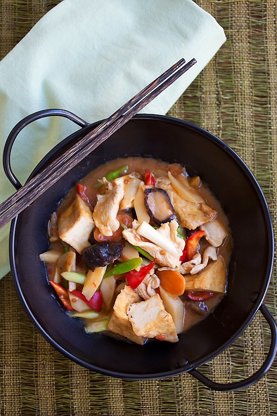 Sichuan homestyle tofu is a tofu dish made with spicy bean sauce in a skillet.