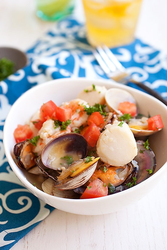 Easy homemade seafood stew with yummy seafood sauce ready to serve.