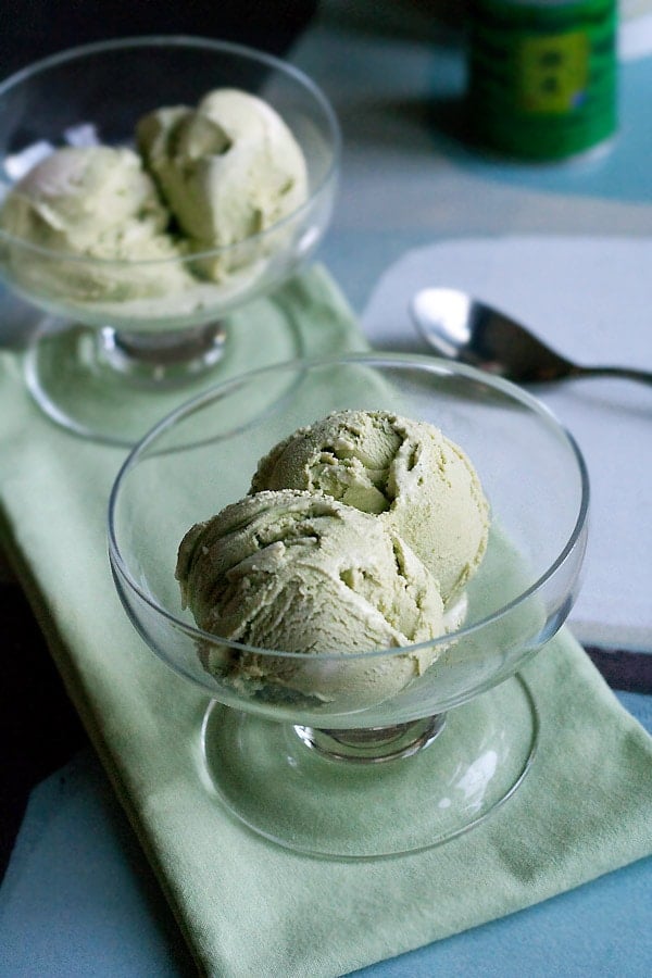 Matcha Ice Cream (Green Tea) Easy Delicious Recipes