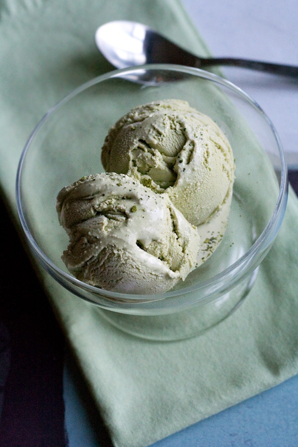 Easy and healthy homemade Japanese green tea soft serve, ready to serve.