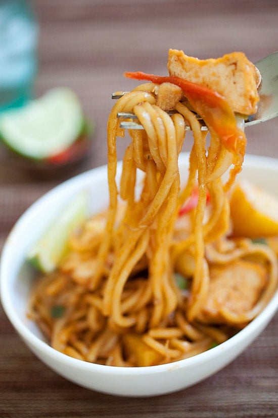 Homemade healthy vegan fried noodles ready to serve.