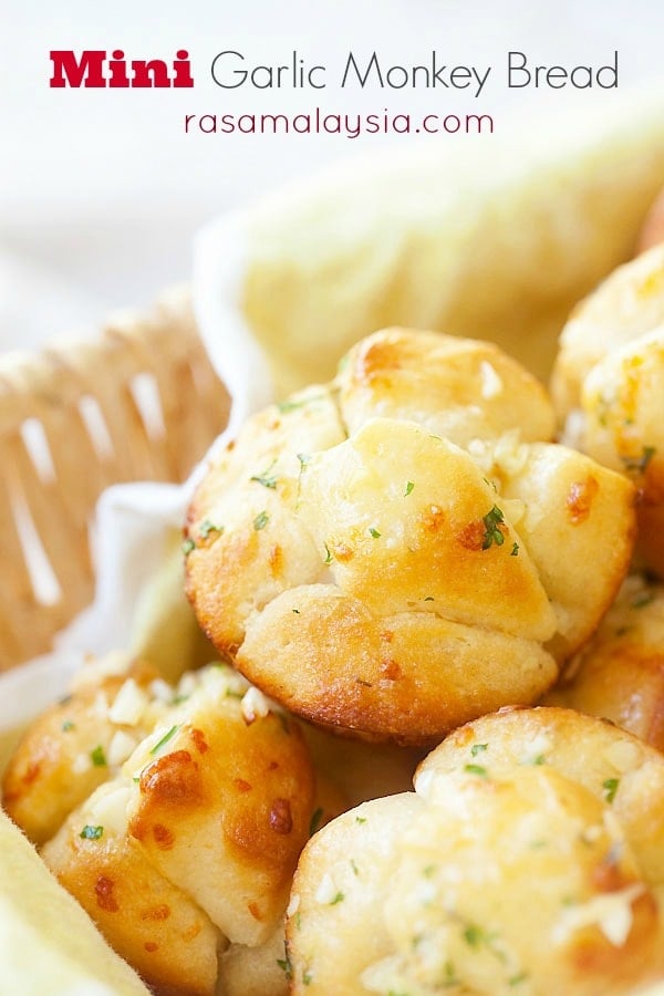 Mini Garlic Monkey Bread Recipe - The Girl Who Ate Everything