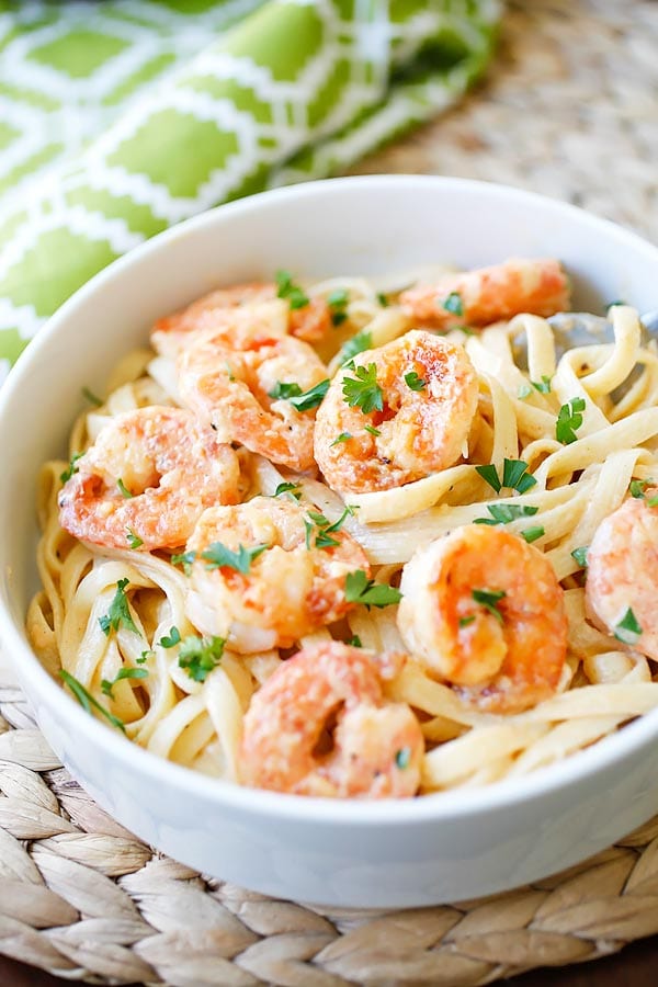 Crispy shrimp cajun pasta ready to serve.