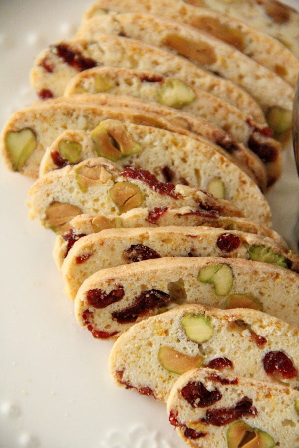 Easy and quick homemade crunchy and amazing biscotti made with cranberry and pistachio.