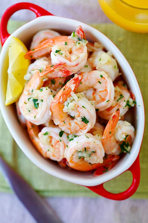 Top down view of easy homemade Lemon Garlic Shrimp.