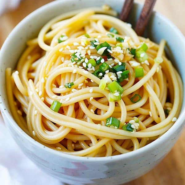 garlic sesame noodles