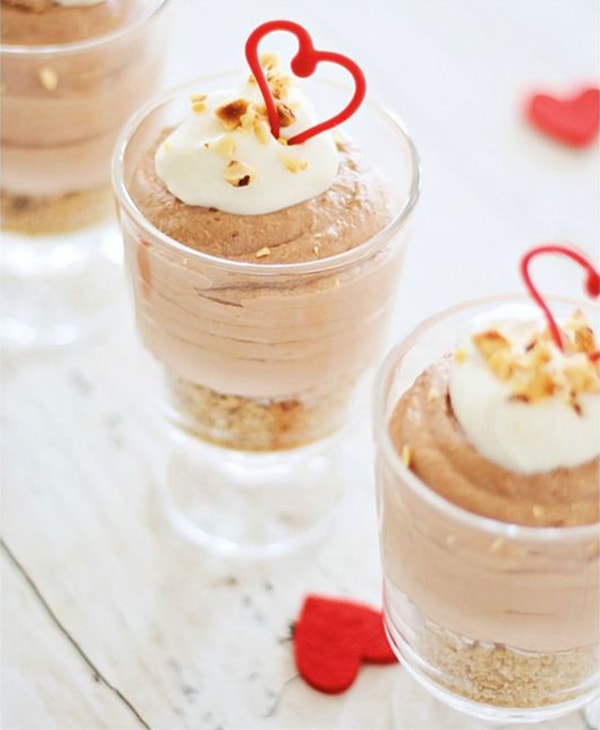 Easy and quick homemade Valentine's day Nutella Cheesecake Mousse.