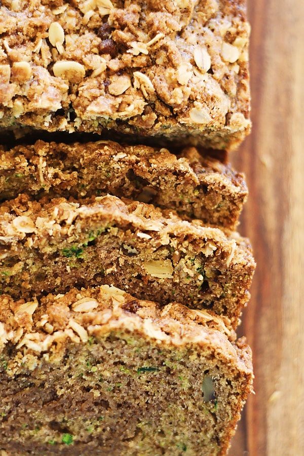 Easy and delicious Zucchini Bread made with walnuts and crumb topping of cinnamon and butter.