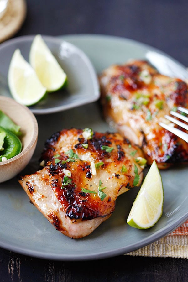 Juicy grilled chicken marinate with chipotle chili, lime juice, garlic and cilantro ready to serve.