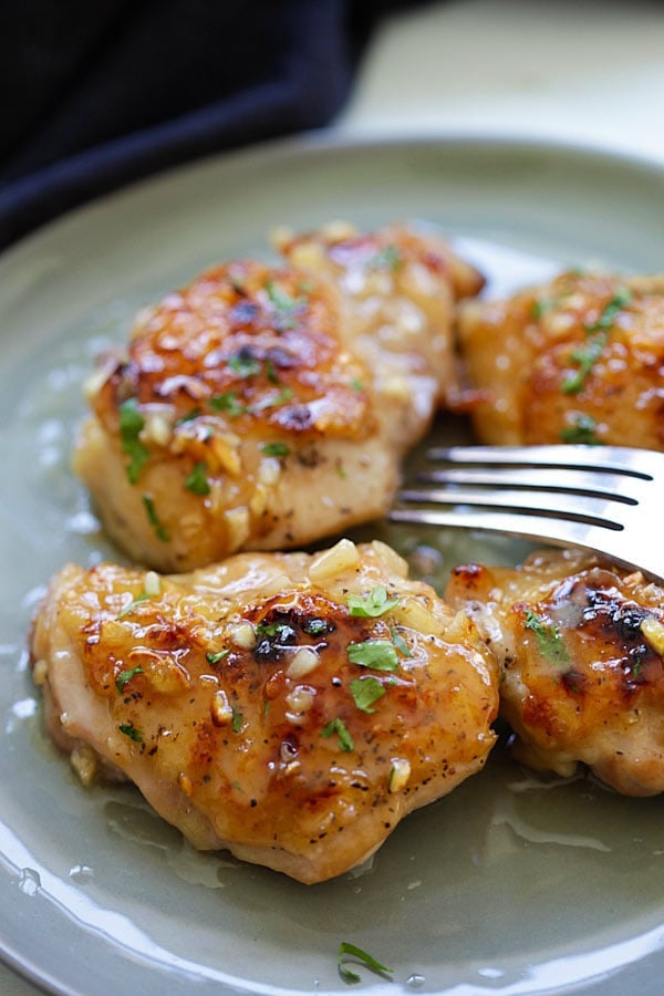 Homemade skillet honey Dijon garlic chicken in a plate.