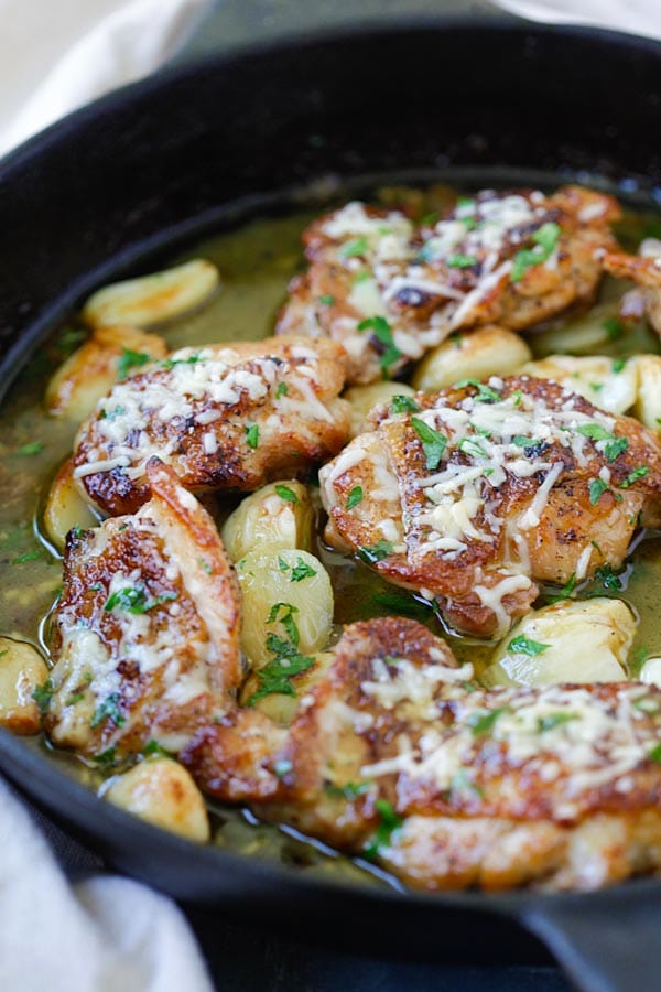 Buttery Garlic Parmesan Chicken without breadcrumbs.