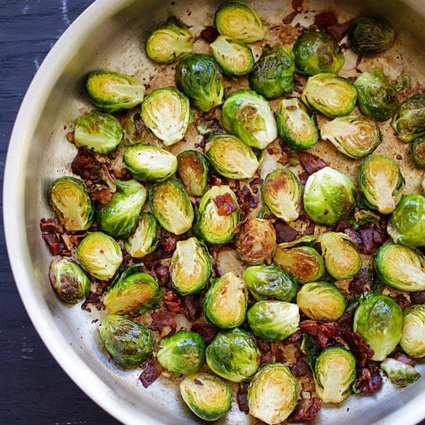 oven roasted brussel sprouts with prosciutto