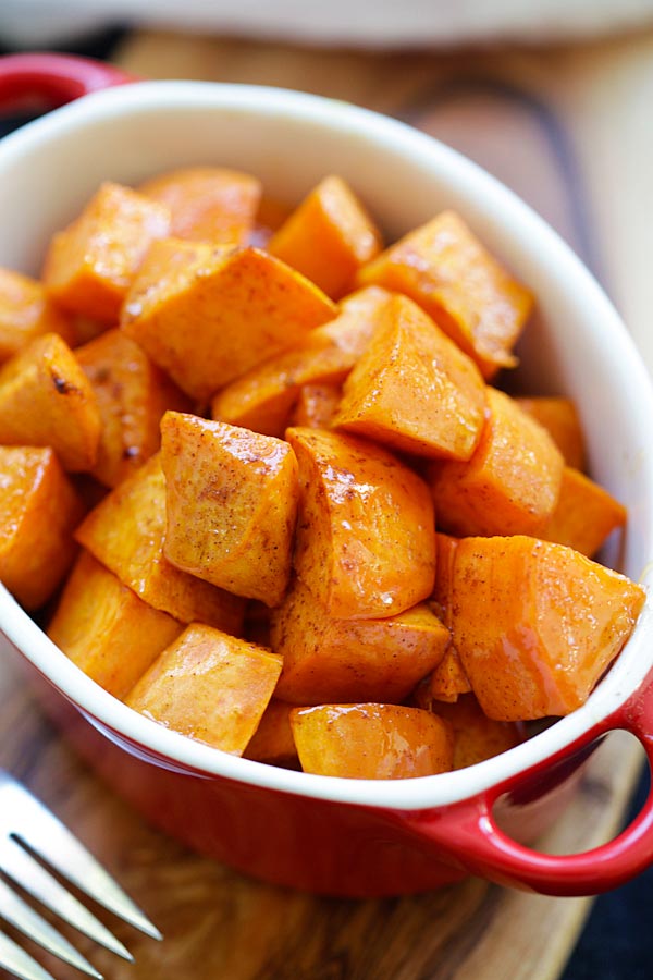 Honey Cinnamon Roasted Sweet Potatoes | Easy Delicious Recipes