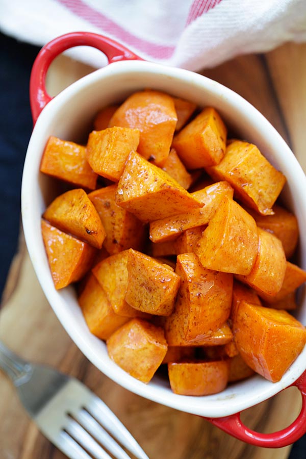 Honey Cinnamon Roasted Sweet Potatoes | Easy Delicious Recipes