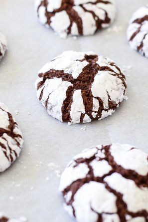 Chocolate Crinkle Cookies (Extra Buttery and Fudgy!) - Rasa Malaysia
