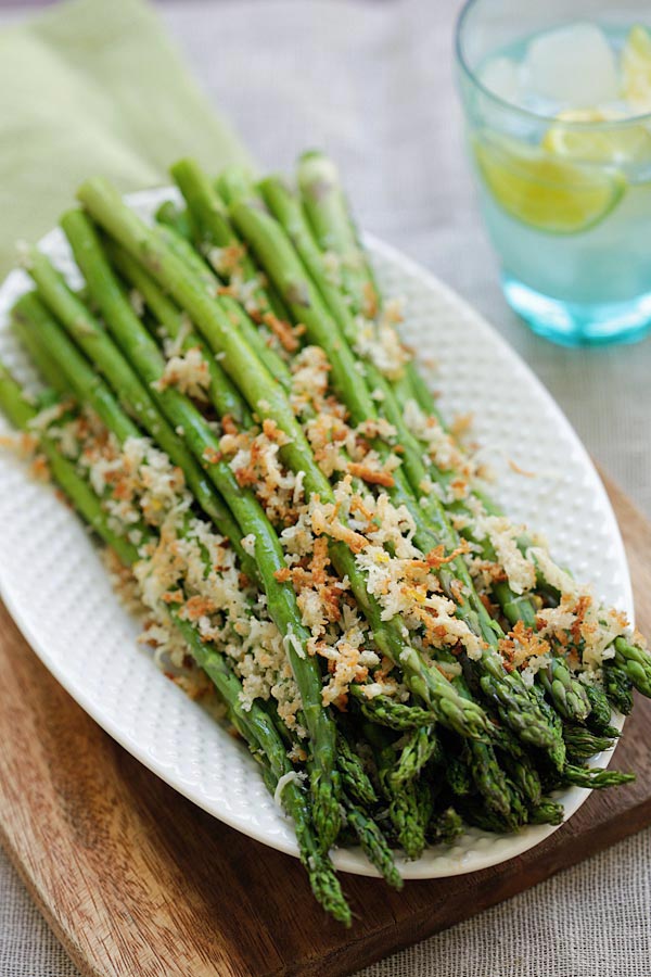 Asparagus with lemon Parmesan breadcrumbs with lemon and Parmesan cheese.