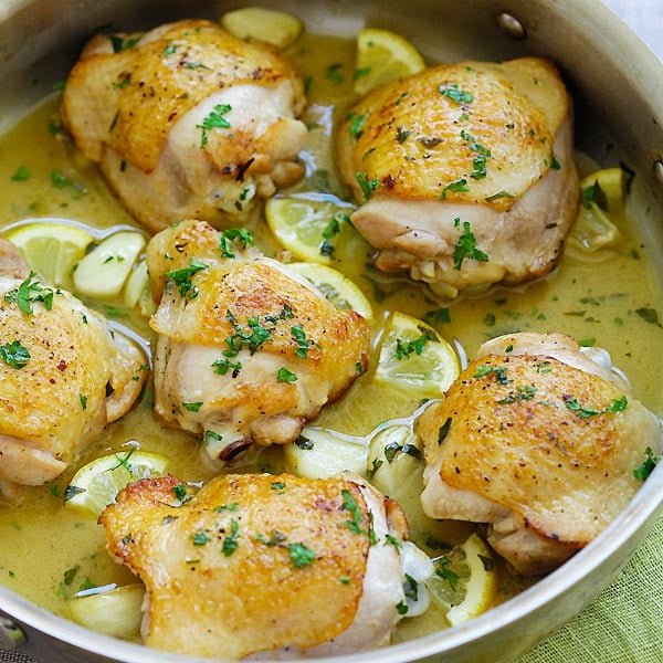 Skillet Lemon Chicken (The Easiest Recipe!) - Rasa Malaysia