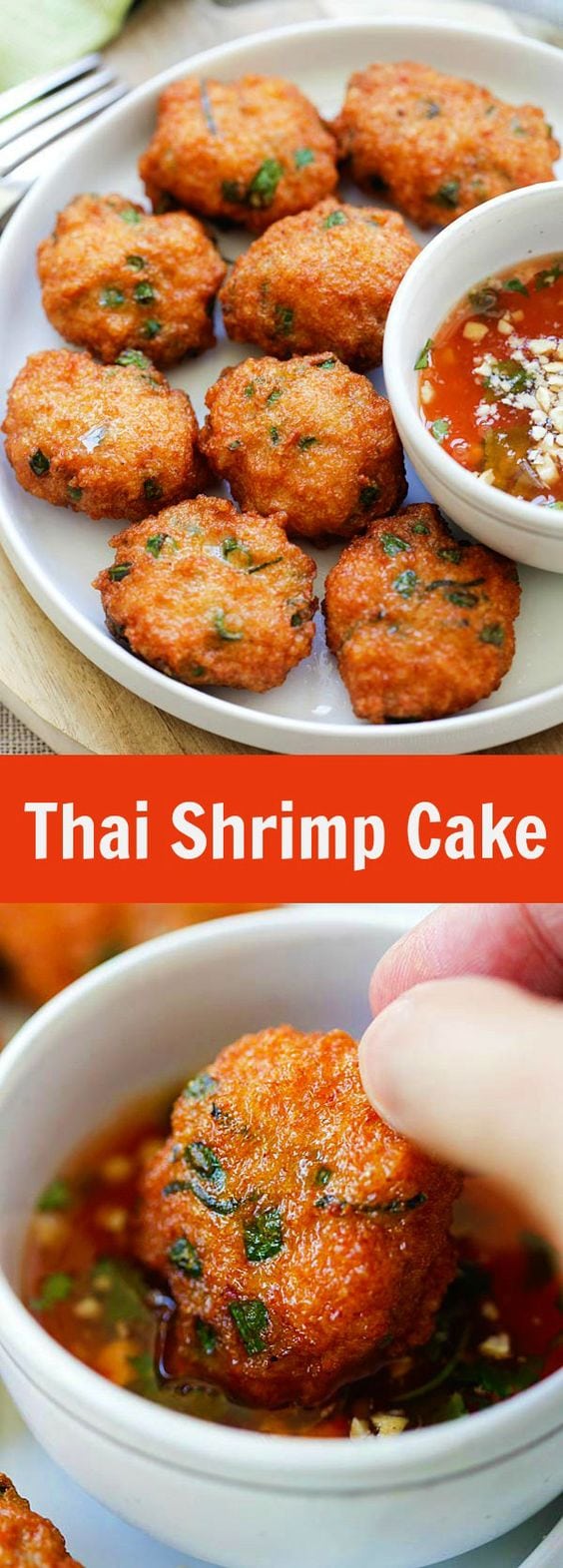 Thai Shrimp Cake - best Thai shrimp cake recipe loaded with shrimp, red curry, long beans and served with sweet chili sauce. So good | rasamalaysia.com