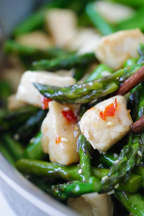 Chicken and Asparagus - Rasa Malaysia