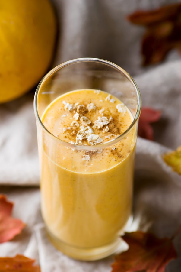Easy and quick homemade fall season pumpkin spice smoothie made with pumpkin and banana.