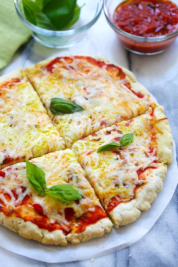 Quick and easy homemade pizza Margherita gluten-free ready to serve.