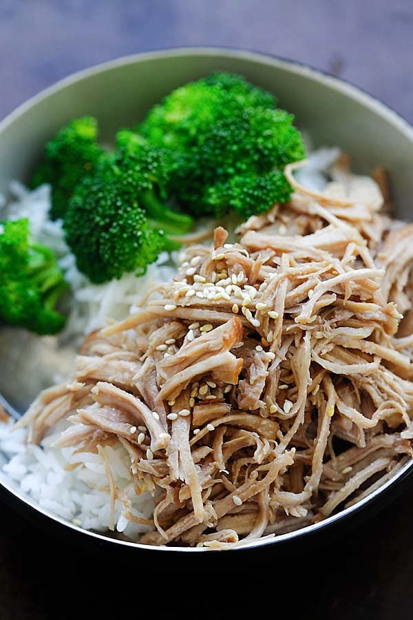 Pressure cooked Hawaiian shredded chicken served with rice and broccoli.