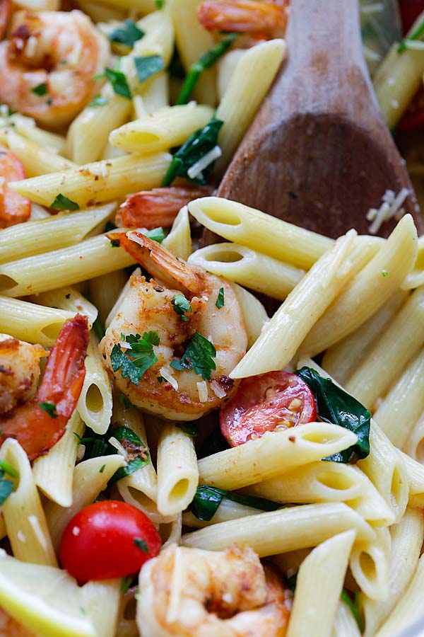 Cajun Shrimp Pasta | Easy Delicious Recipes