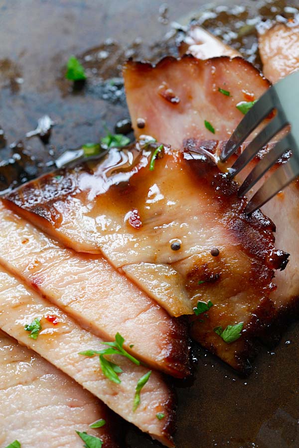 Holiday Spiced Honey Glazed Ham