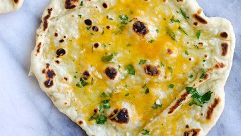 Cheesy Garlic Naan