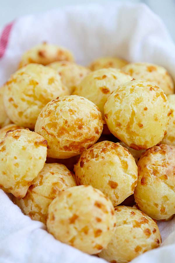 Easy and quick Brazilian Pão de Queijo made with Parmesan cheese.