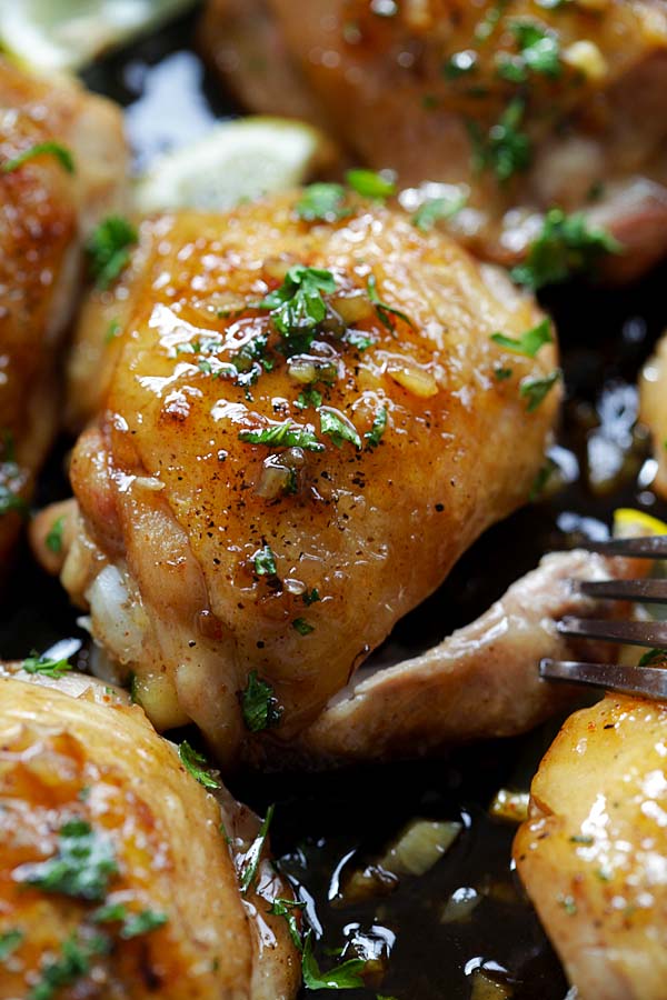 Juicy Brown Butter Honey Garlic Chicken. easy dinner for the family.