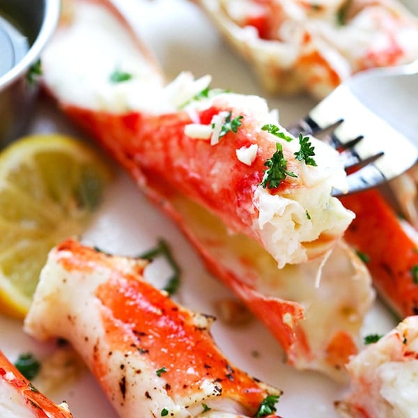 cooked crab legs