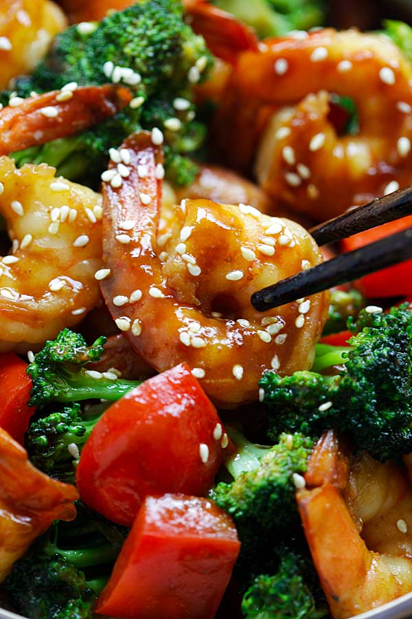 Hoisin Shrimp with Broccoli | Easy Delicious Recipes