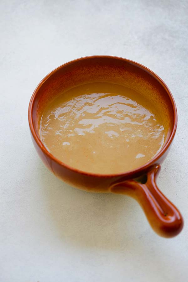 Easy Gravy serves great for turkey, chicken, pork or steak.