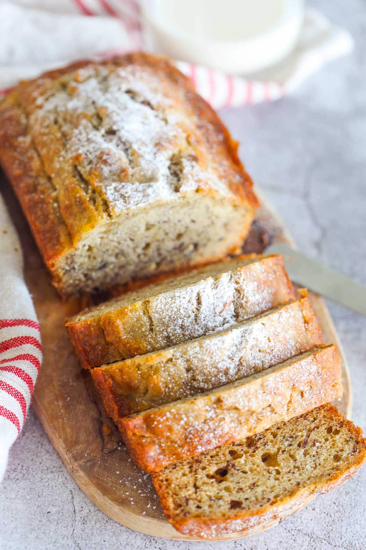 Easy moist banana bread recipe using rum.