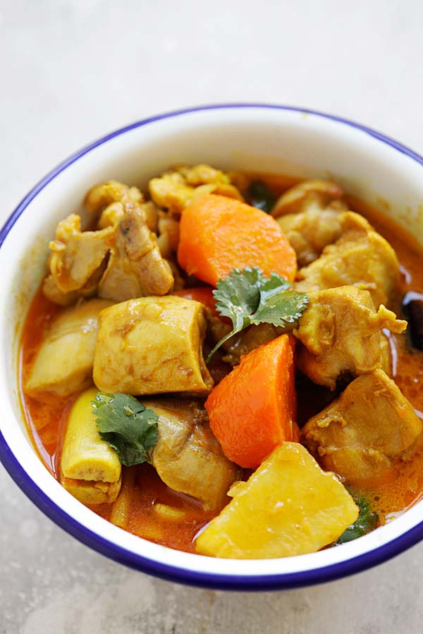 Vietnamese Chicken Curry with tender chicken, rich curry with potatoes and carrots served in a bowl.