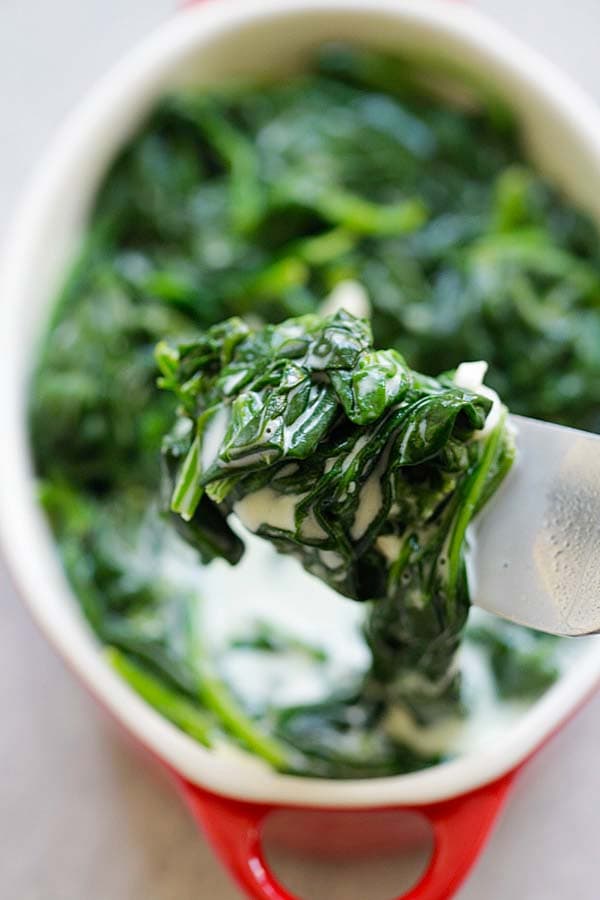 Healthy and tasty creamed garlic spinach dish ready to be served.