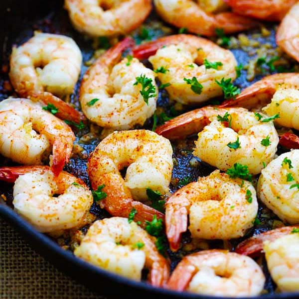 Garlic shrimp is one of the best shrimp recipes.