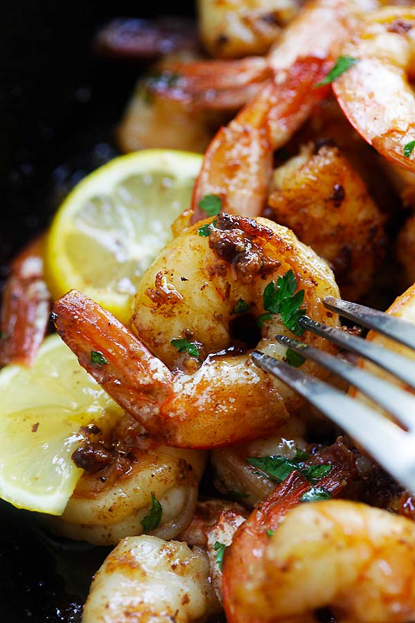 Brown Butter Lemon Garlic Shrimp - Rasa Malaysia