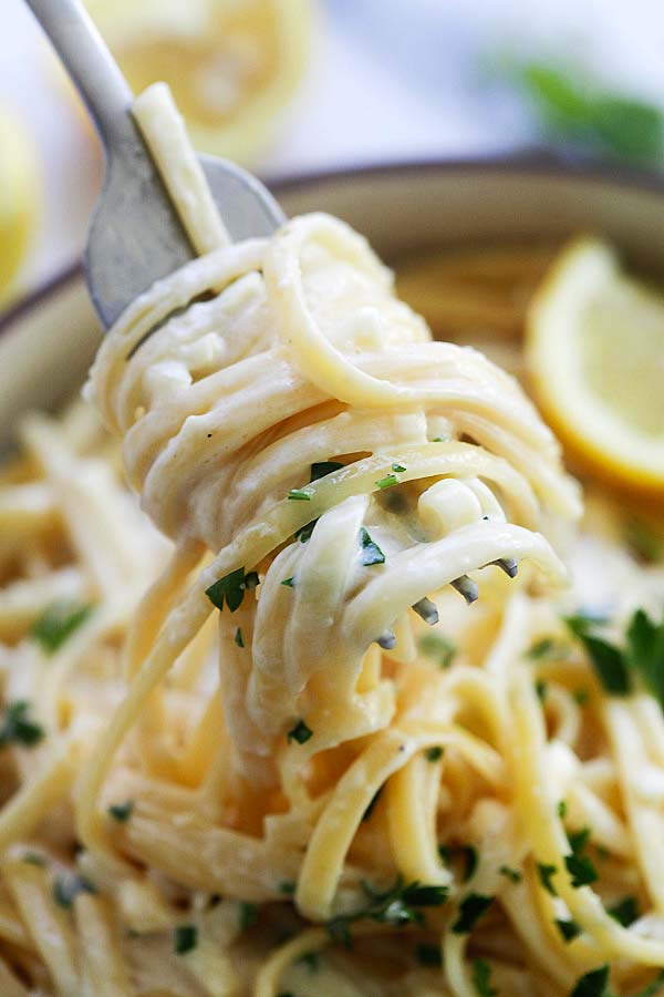 Instant pot creamy discount garlic parmesan chicken pasta